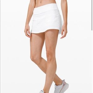Lululemon pace rival skirt